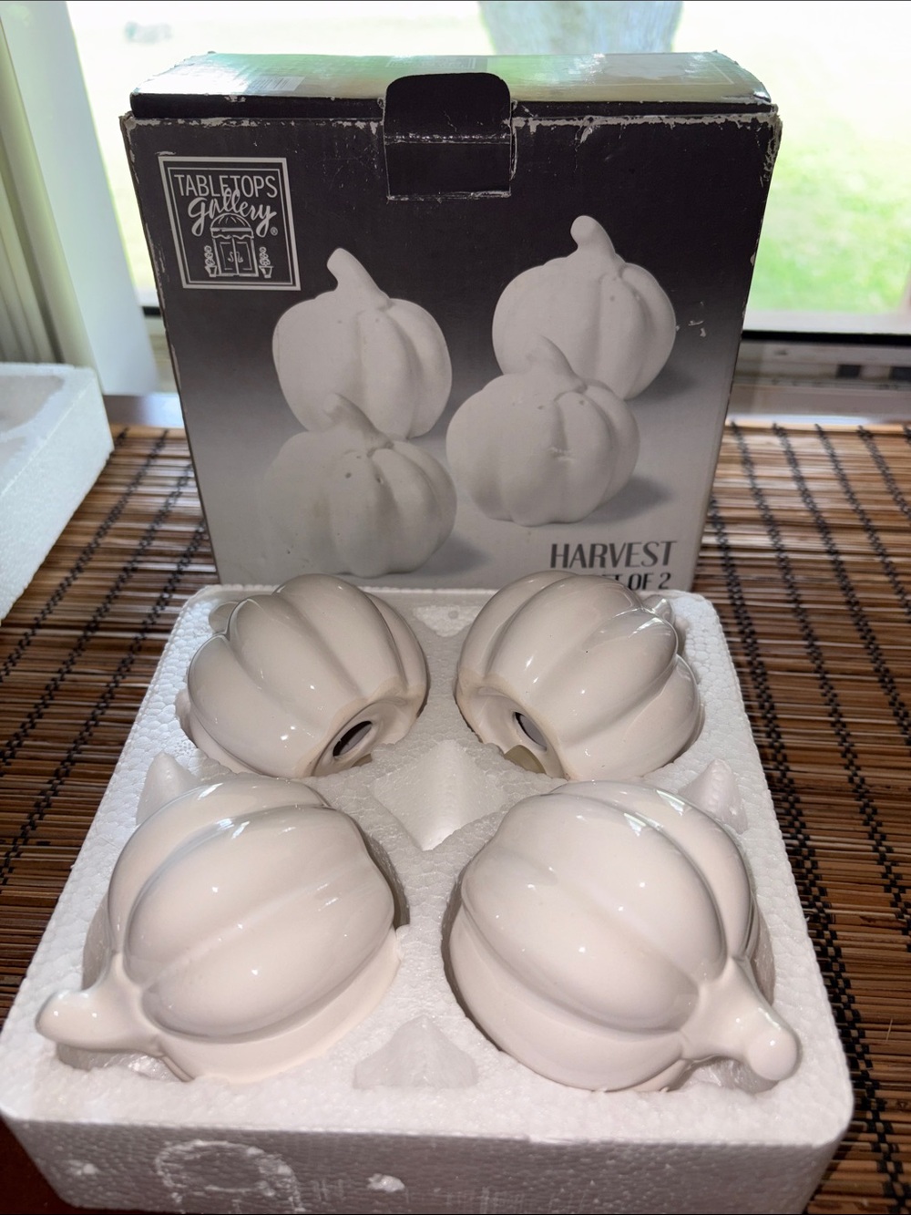 TableTops Gallery White Ceramic Pumpkin Salt & Pepper Shakers (Set of 2)